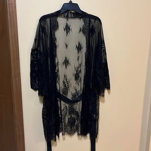 Lace robe